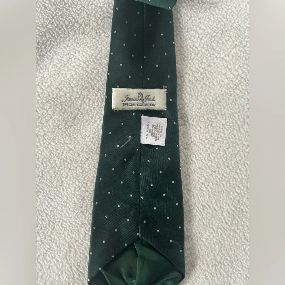 Janie and Jack baby tie